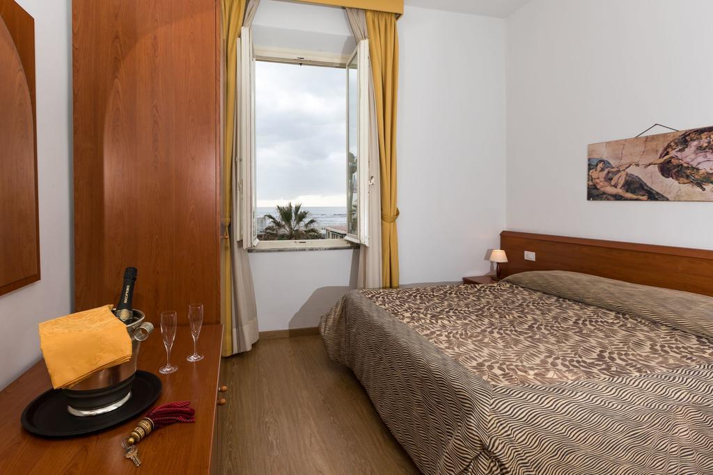 Hotel Internazionale Виареджо Экстерьер фото